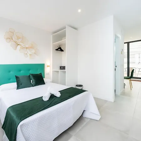 Lemon Apartment & Hotels Bernabeu Madrid Exterior photo
